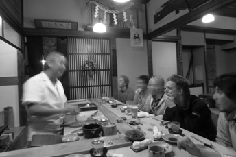 20100305sushi.gif